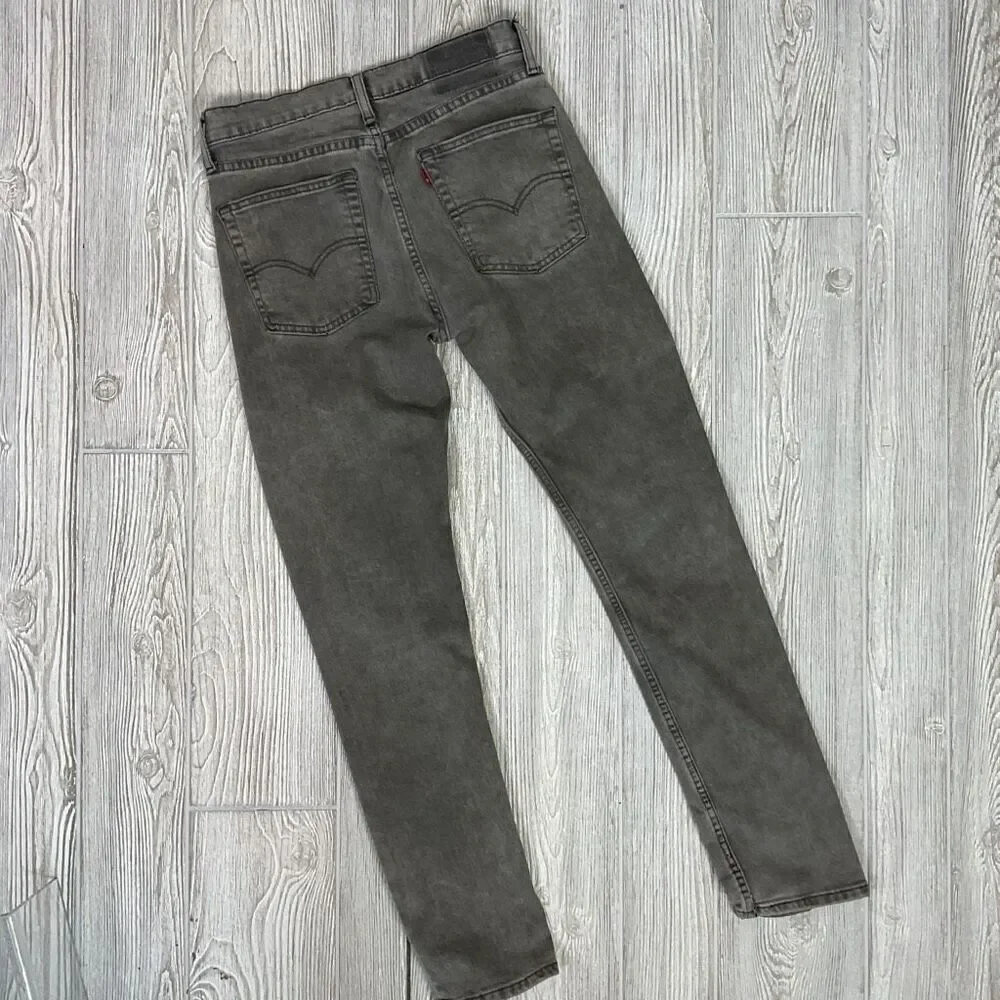 Vintage Levi's Relaxed Straight Leg Men's 30x32 Levis S40196 Gray Wash
